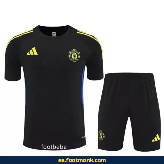 Camiseta Manchester United 2025-2026 Edición Negra – Oficial y Personalizada
