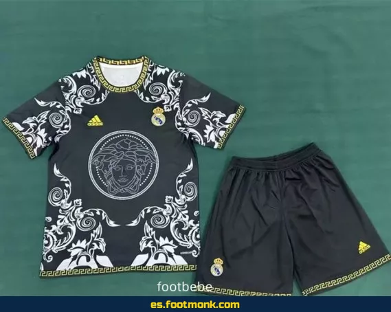 Camiseta Real Madrid 2025-2026 Edición Especial Negra Versace – Oficial, Personalizada y Exclusiva