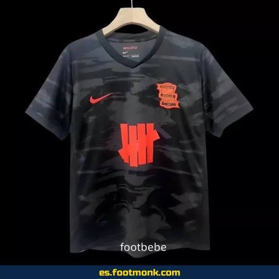 **"Camiseta Birmingham City Tercera Equipación 2024-2025 Negra – Edición Oficial"**