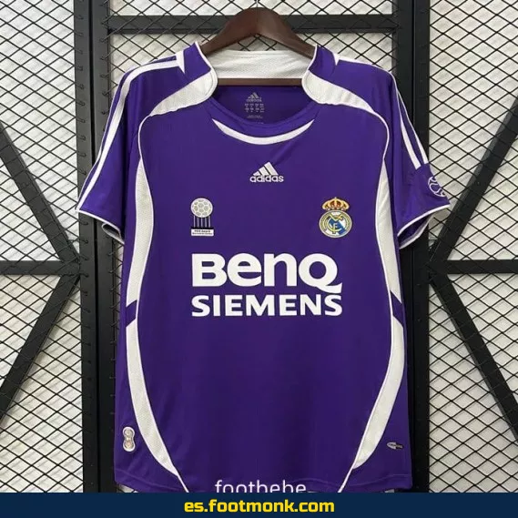 Camiseta Real Madrid Vintage Tercera Equipación 2006-2007 - Edición Retro